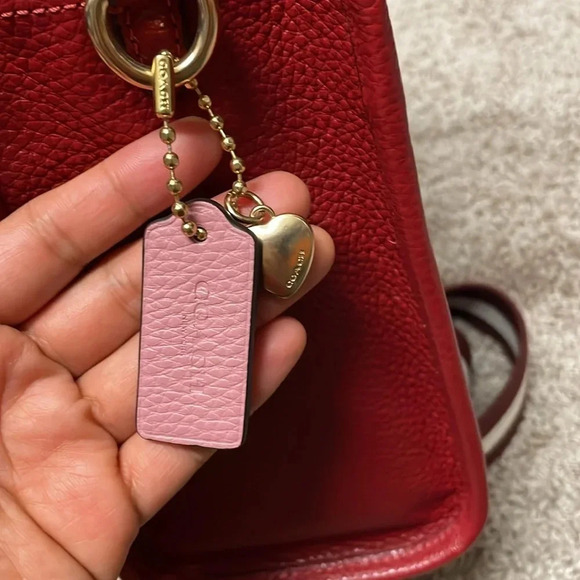 Dempsey Tote 22 With Coach Patch And Heart Charm - Picture 5 of 8